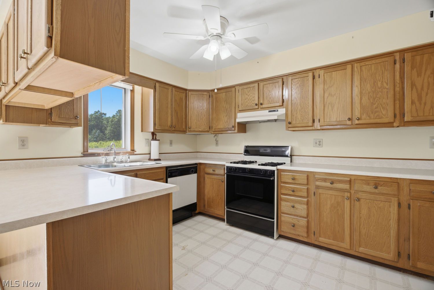 6798 W River Road Vermilion OH 44089