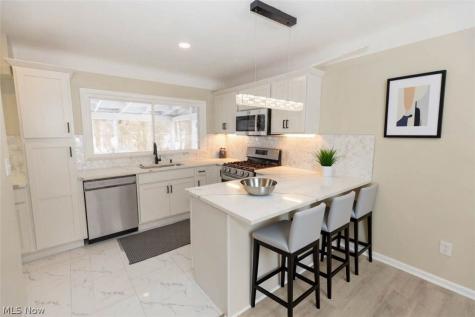 4059 Colony Road South Euclid OH 44121