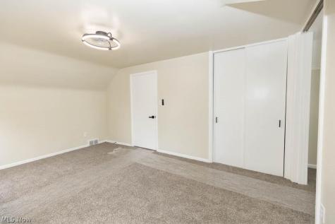 4059 Colony Road South Euclid OH 44121
