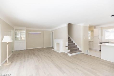 4059 Colony Road South Euclid OH 44121