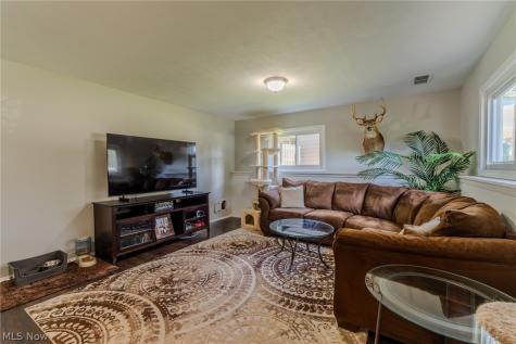 6478 Fairfax Drive Mentor OH 44060