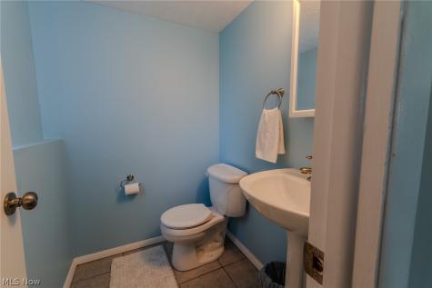 6478 Fairfax Drive Mentor OH 44060