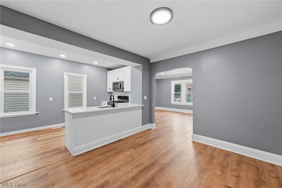 6003 Ellen Avenue Cleveland OH 44102