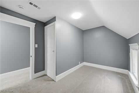 6003 Ellen Avenue Cleveland OH 44102
