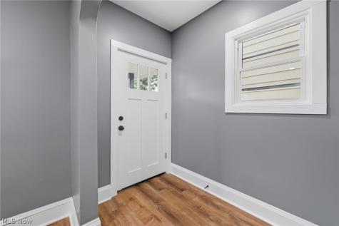 6003 Ellen Avenue Cleveland OH 44102