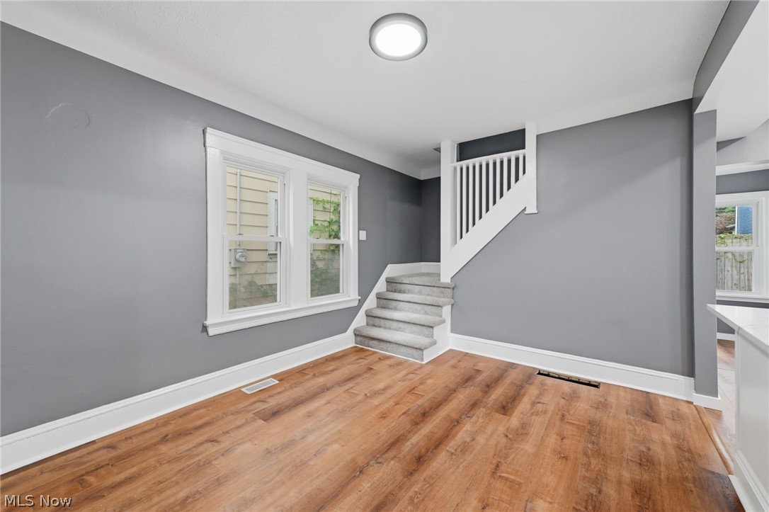 6003 Ellen Avenue Cleveland OH 44102
