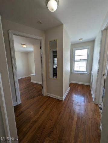 18707 Shawnee Avenue Cleveland OH 44119