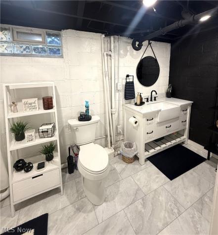 6597 Mandalay Drive Parma Heights OH 44130