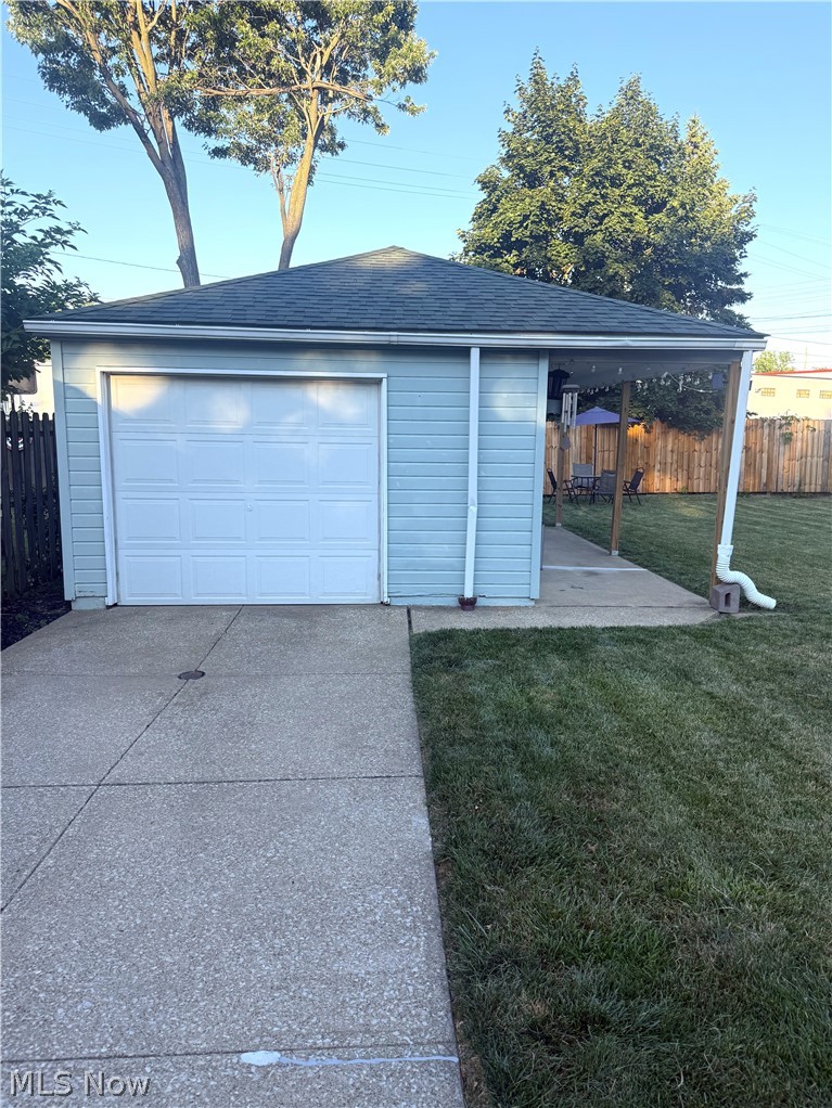 6597 Mandalay Drive Parma Heights OH 44130