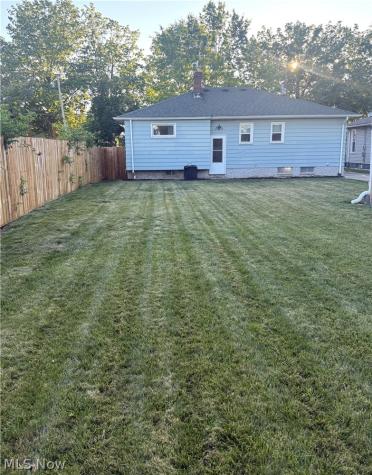 6597 Mandalay Drive Parma Heights OH 44130