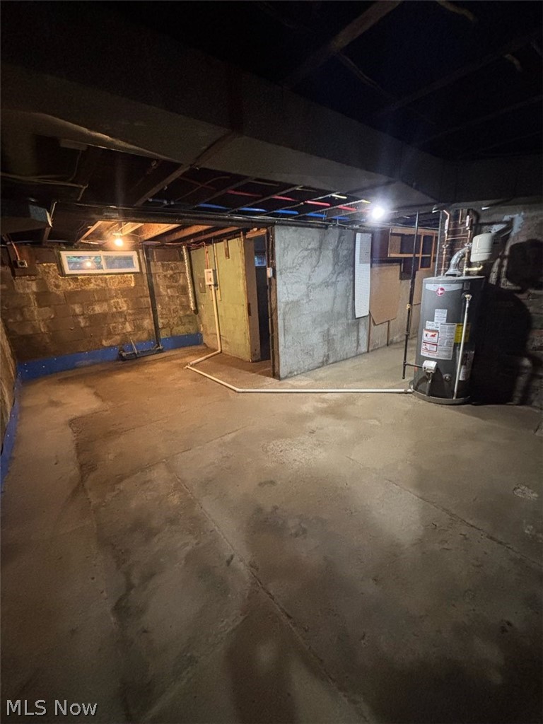 219 3rd Drive SE New Philadelphia OH 44663