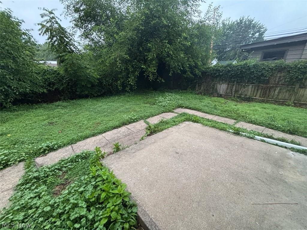 219 3rd Drive SE New Philadelphia OH 44663