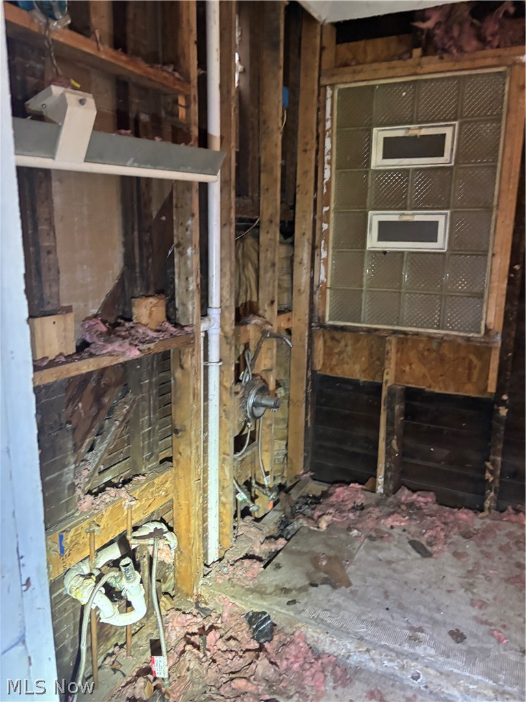 1929 W 57th Street Cleveland OH 44102