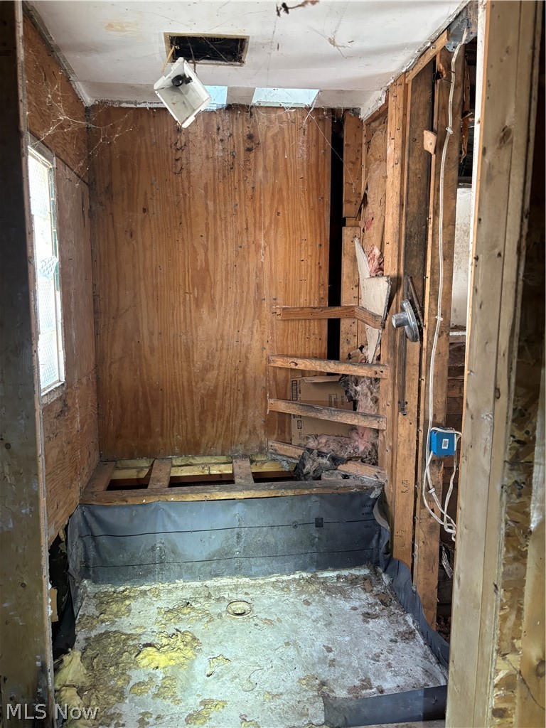 1929 W 57th Street Cleveland OH 44102