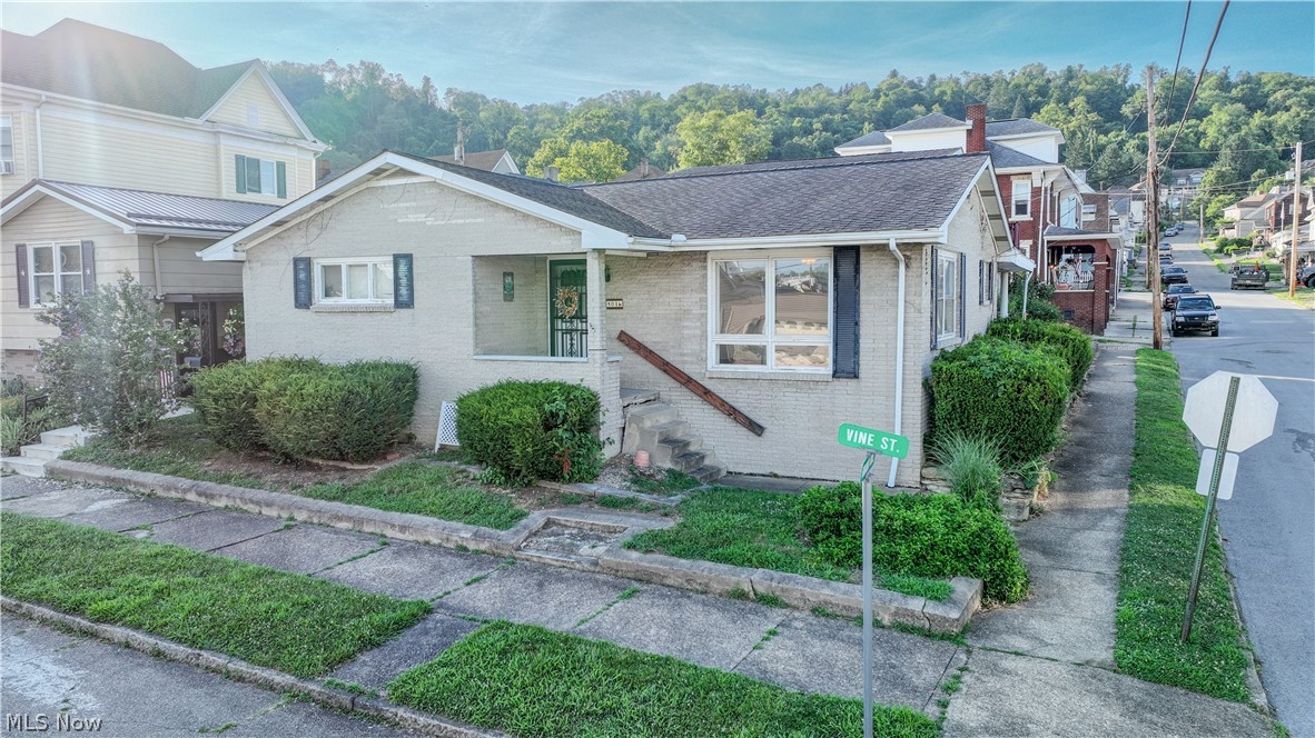 401 W Vine Street Martins Ferry OH 43935