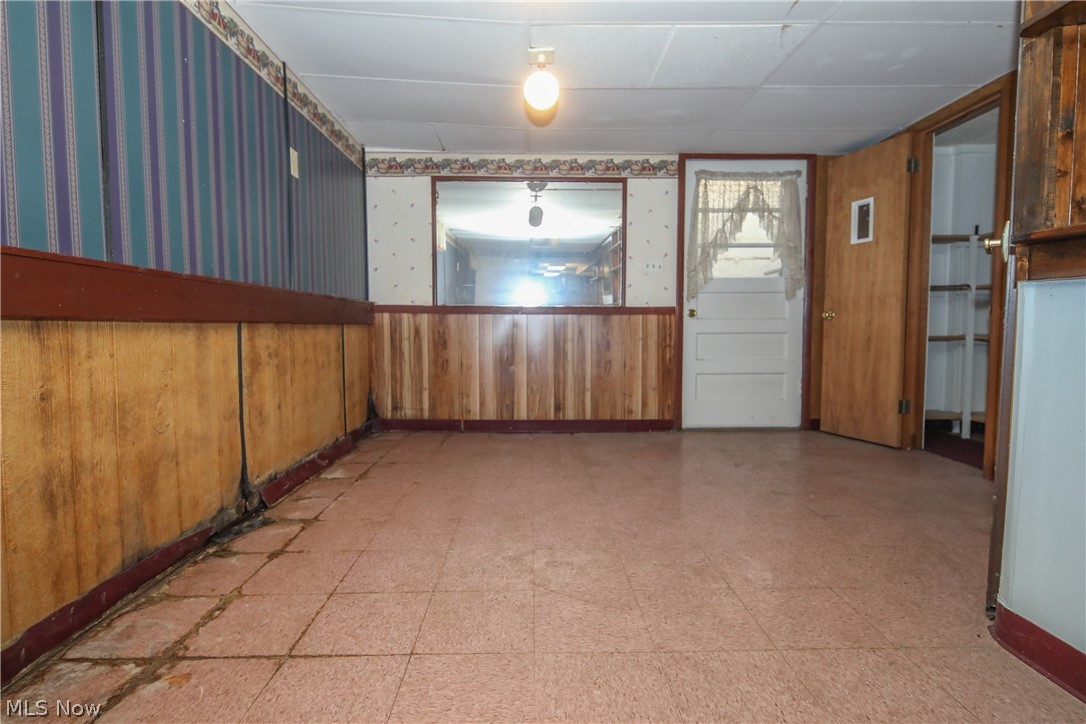 401 W Vine Street Martins Ferry OH 43935