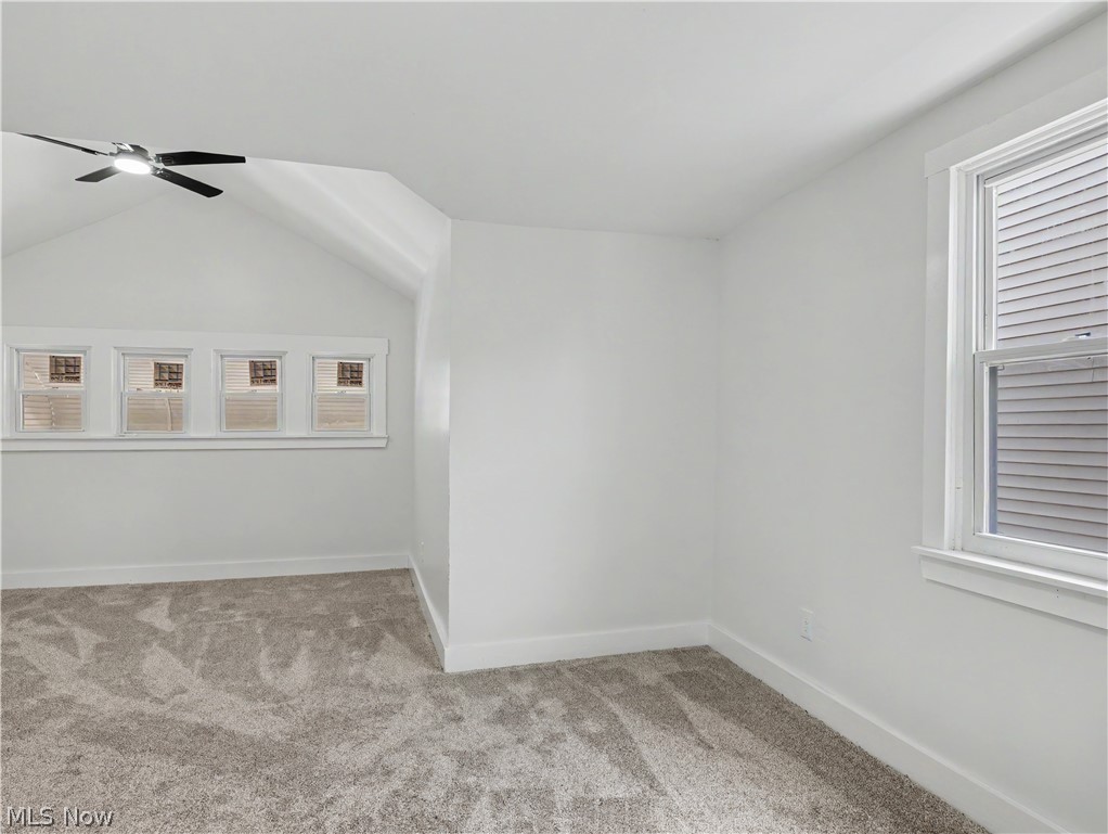 12407 Farringdon Avenue Cleveland OH 44105