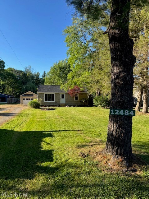 12484 Jackson Drive Burton OH 44021