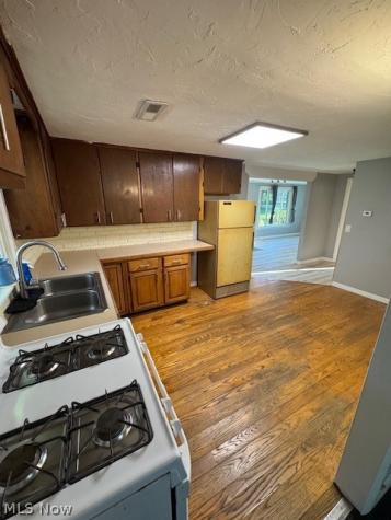 12484 Jackson Drive Burton OH 44021