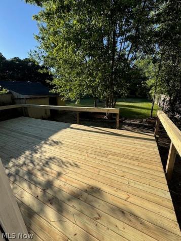 12484 Jackson Drive Burton OH 44021