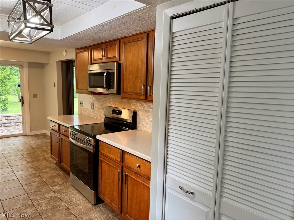 14360 Walking Stick Way Strongsville OH 44136