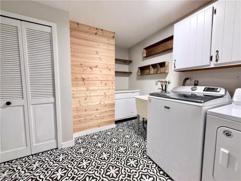 14360 Walking Stick Way Strongsville OH 44136