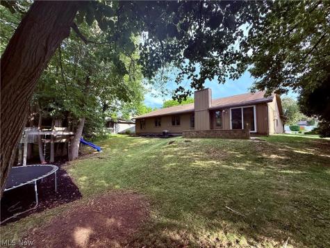 14360 Walking Stick Way Strongsville OH 44136