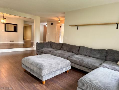 14360 Walking Stick Way Strongsville OH 44136