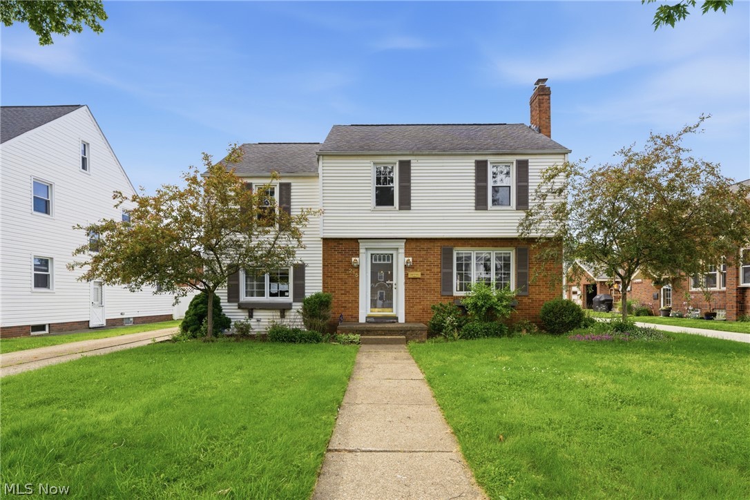 215 Harter Avenue NW Canton OH 44708
