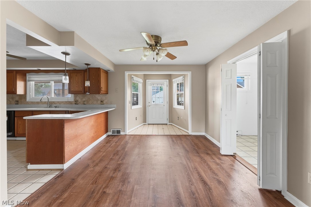 215 Harter Avenue NW Canton OH 44708