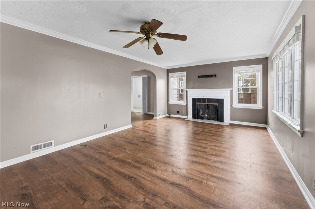215 Harter Avenue NW Canton OH 44708