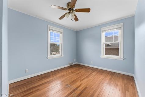 215 Harter Avenue NW Canton OH 44708