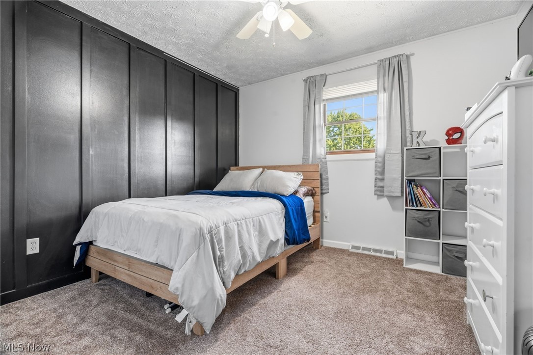 5570 Foxford Street SW Canton OH 44706