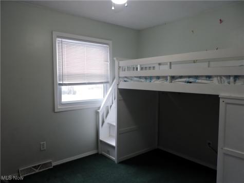 940 Bennett Drive Elyria OH 44035