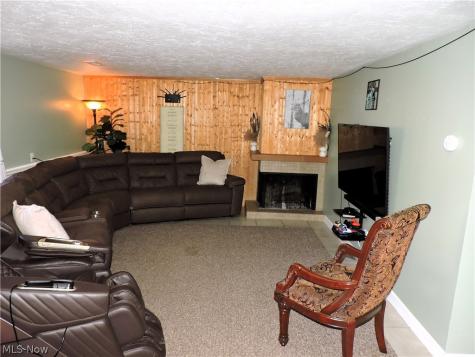 940 Bennett Drive Elyria OH 44035