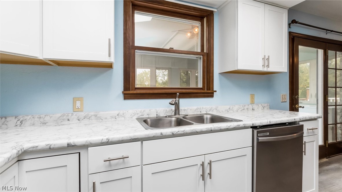 1965 Dunzweiler Drive Zanesville OH 43701