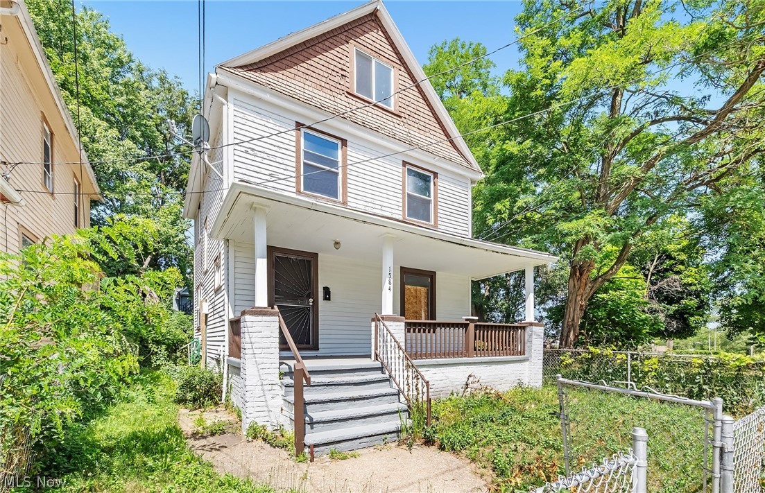 1584 E 94th Street Cleveland OH 44106