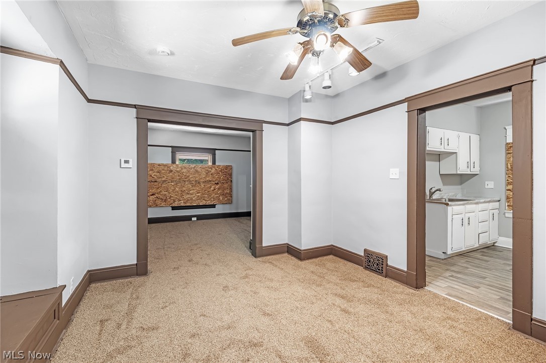 1584 E 94th Street Cleveland OH 44106
