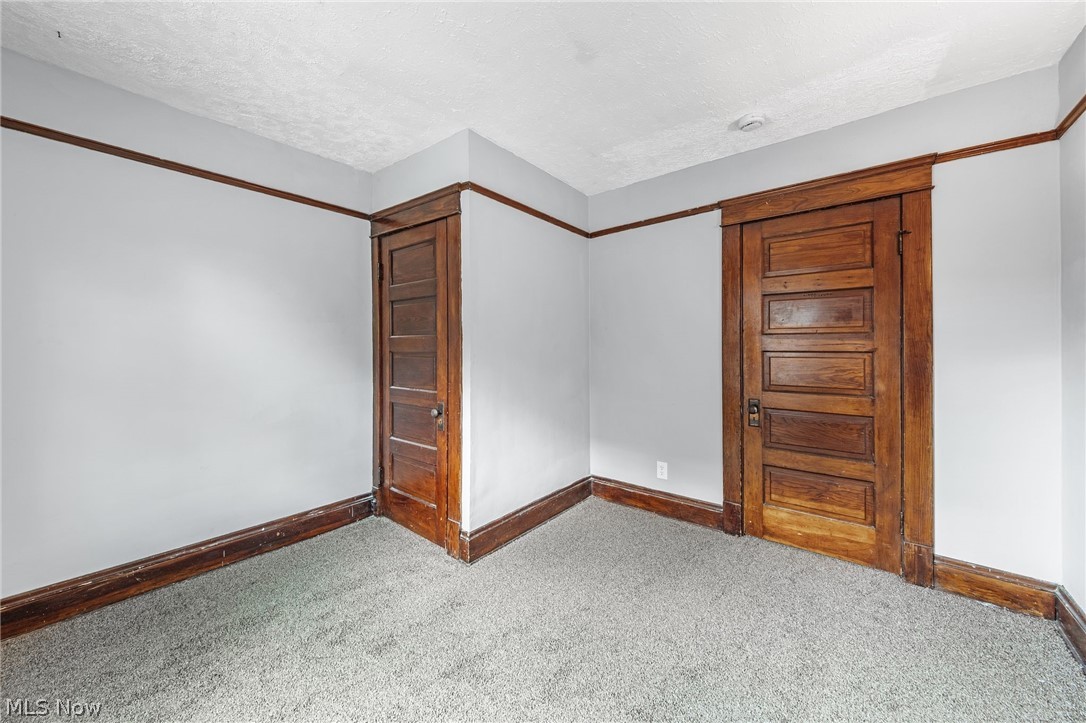 1584 E 94th Street Cleveland OH 44106