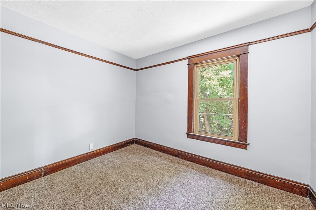 1584 E 94th Street Cleveland OH 44106