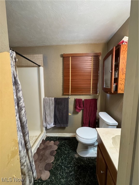 131 8th Street SW New Philadelphia OH 44663
