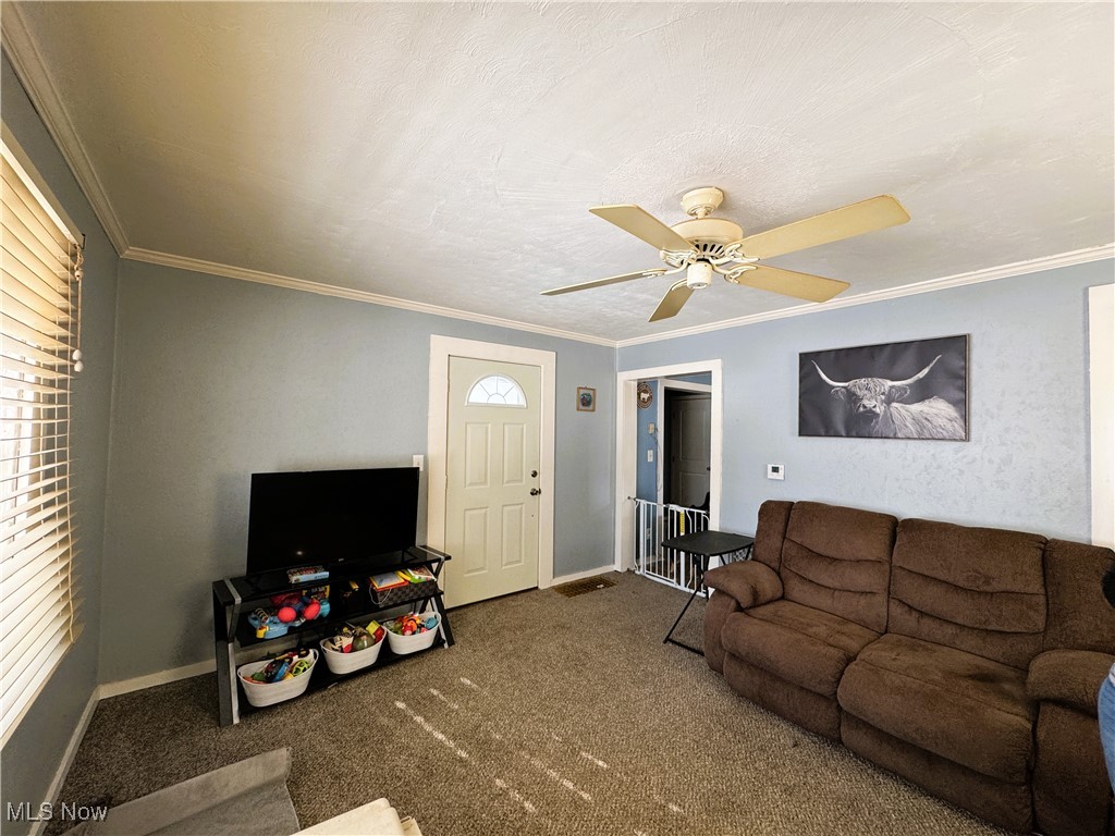 131 8th Street SW New Philadelphia OH 44663