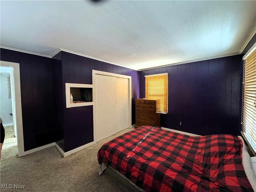 131 8th Street SW New Philadelphia OH 44663