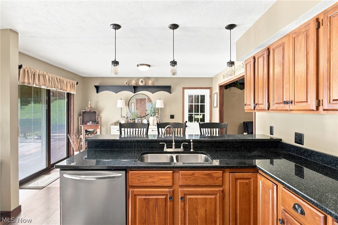 3860 Roxford Church Road SE Dennison OH 44621