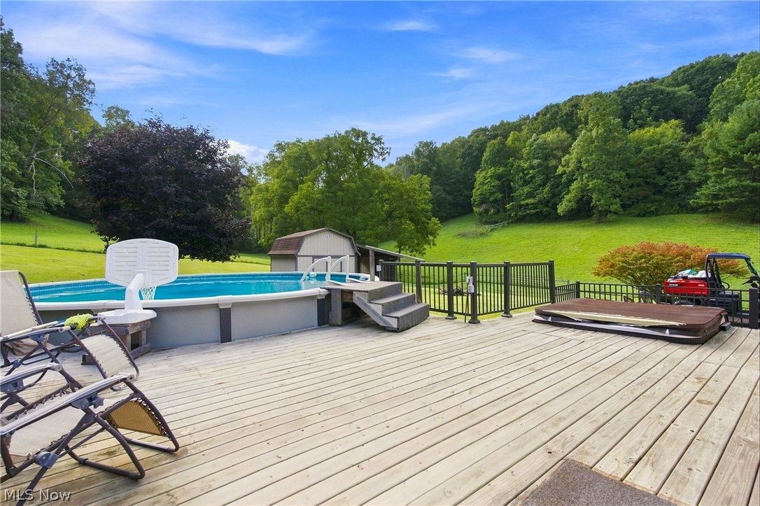 3860 Roxford Church Road SE Dennison OH 44621