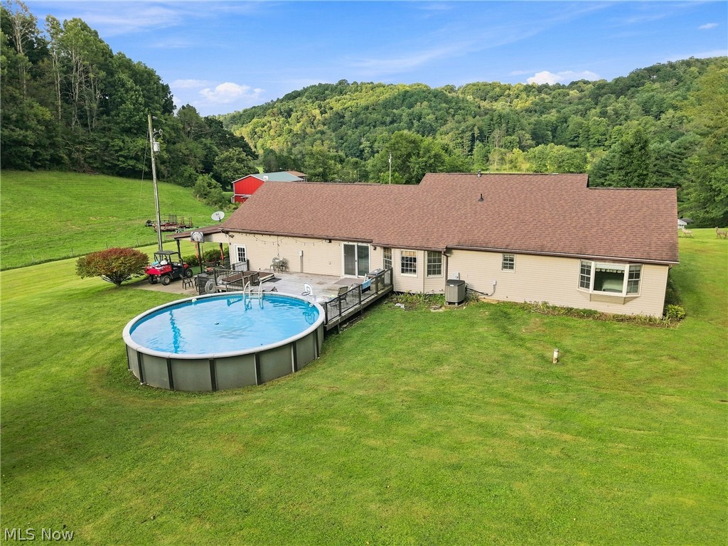 3860 Roxford Church Road SE Dennison OH 44621