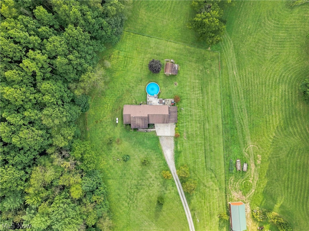 3860 Roxford Church Road SE Dennison OH 44621