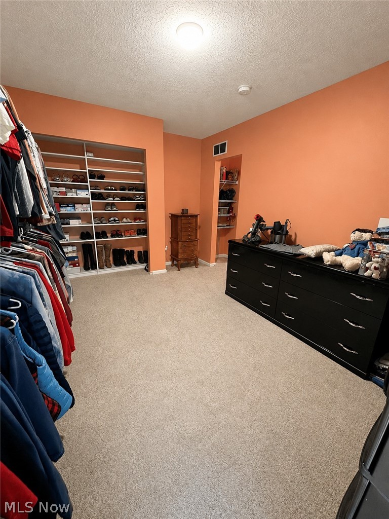 38442 Avalon Drive North Ridgeville OH 44039