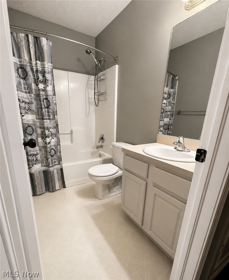 38442 Avalon Drive North Ridgeville OH 44039