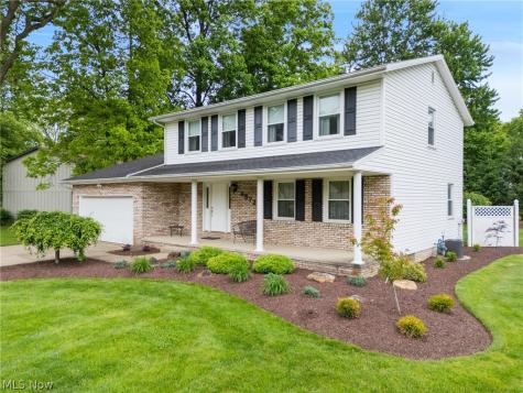9572 Beryl Street NW Canal Fulton OH 44646